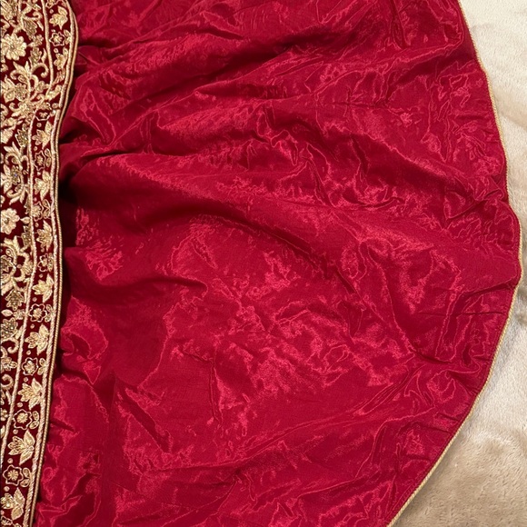 Elegant Red and Gold Desi Bridal Gown - Picture 10 of 16